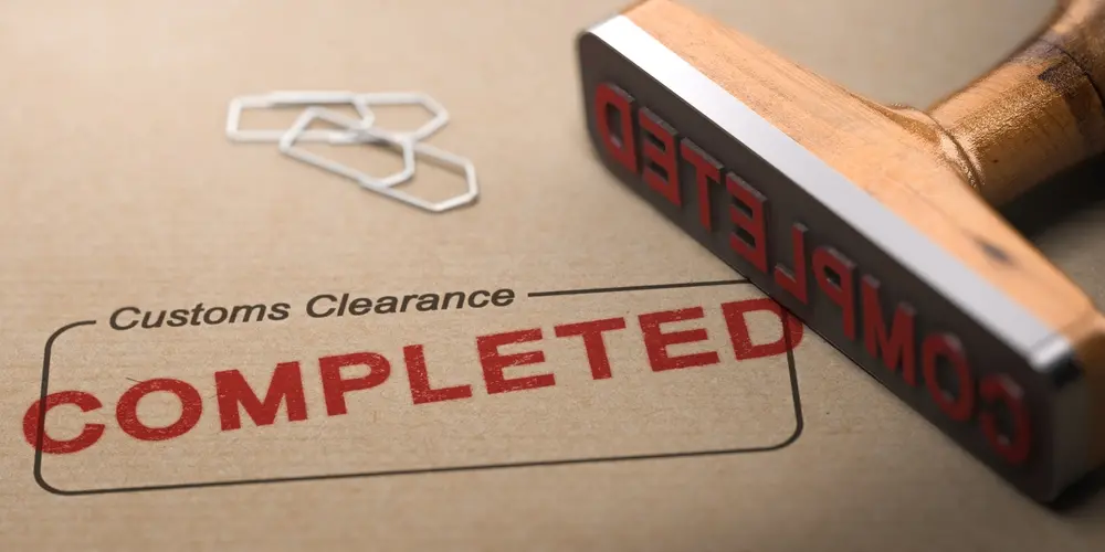 broker customs clearance